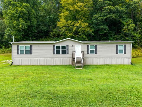 632 McGlone Creek Road, Olive Hill, KY 41164 — photo 2
