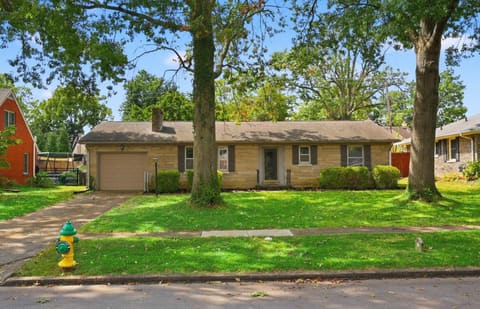 672 Providence Road, Lexington, KY 40502 — photo 2