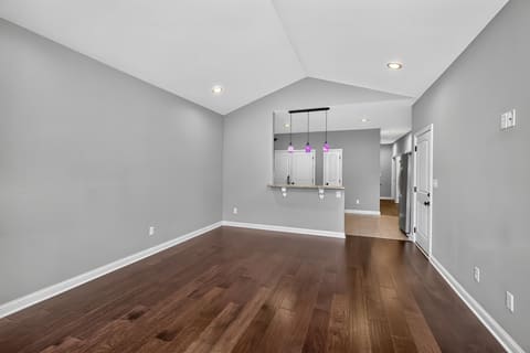 1020 Argyll Woods 204, Danville, KY 40422 — photo 4