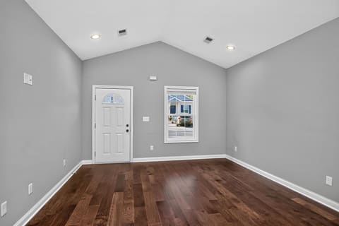 1020 Argyll Woods 204, Danville, KY 40422 — photo 5
