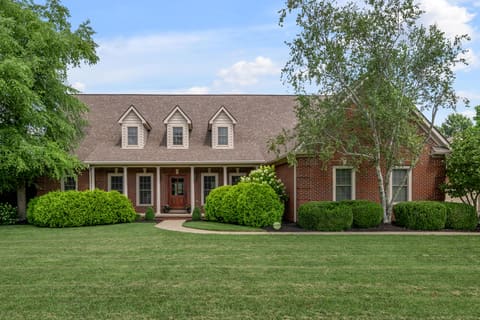 1013 Bluegrass Road, Versailles, KY 40383 — photo 2