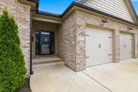 177 Waterside Drive, Georgetown, KY 40324 — photo 2