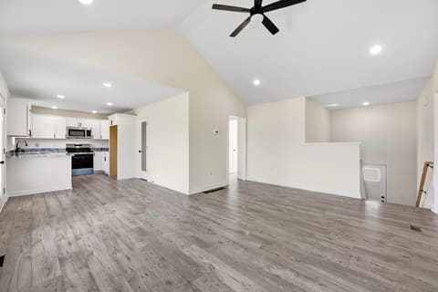 945 Olympic Court, Richmond, KY 40475 — photo 4