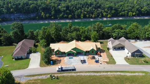 15-A W Canterbury Drive, Bronston, KY 42518 — photo 2