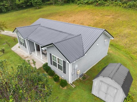 152 Milltown Subdivision Road, Booneville, KY 41314 — photo 2