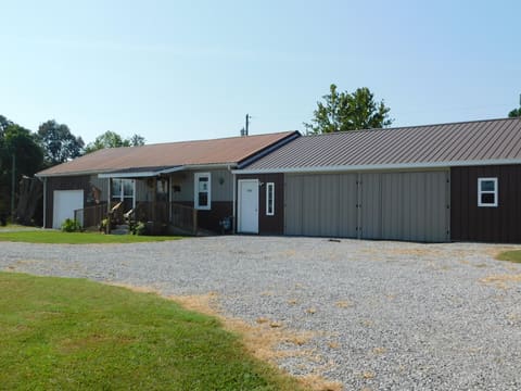 7637 Mott City Road, Fredonia, KY 42411 — photo 2