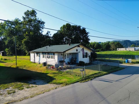 173 Garrison Lane, Garrison, KY 41141 — photo 2
