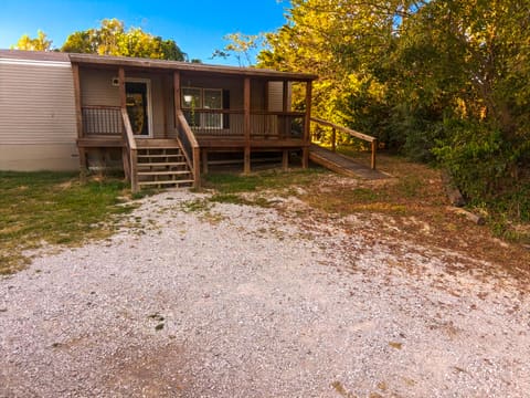 904 Gravel Lick Branch Road, Waco, KY 40385 — photo 5