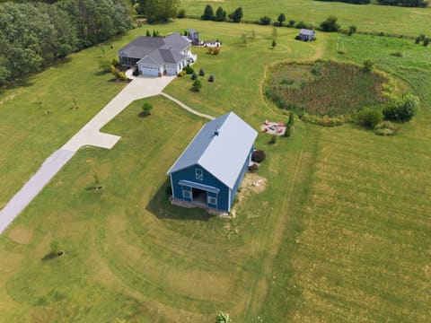 490 James Lane, Versailles, KY 40383 — photo 2