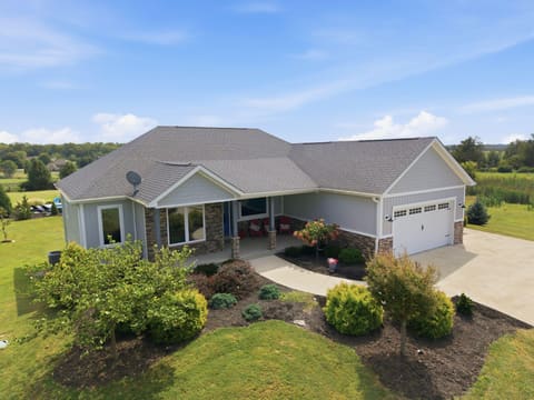 490 James Lane, Versailles, KY 40383 — photo 3