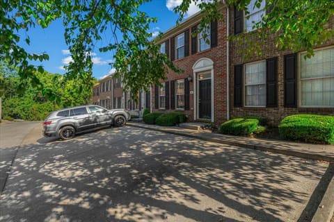 1145 Appian Crossing Way 205, Lexington, KY 40517 — photo 3