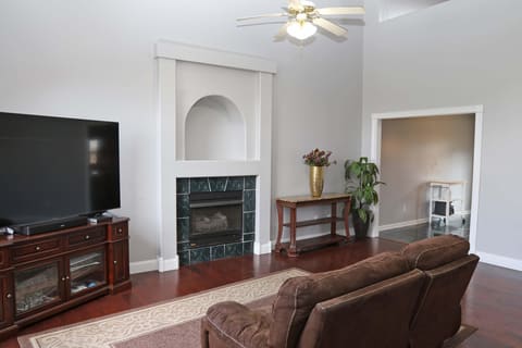 760 Rambling Creek Drive Drive, Lexington, KY 40509 — photo 5