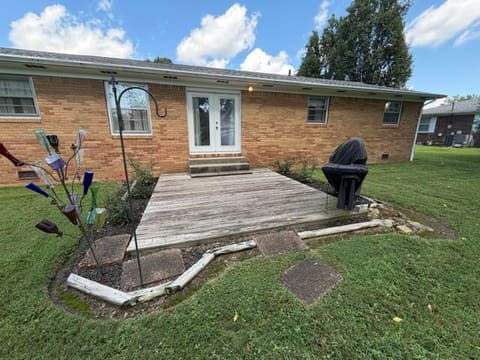 111 Park Lane Drive, Paducah, KY 42003 — photo 2