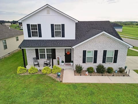 200 Brook Cove, Berea, KY 40403 — photo 3