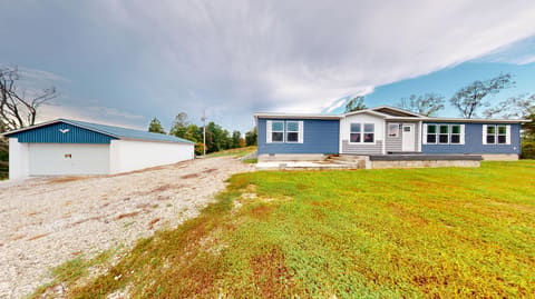 5761 Brown Ridge Road, Morehead, KY 40351 — photo 2