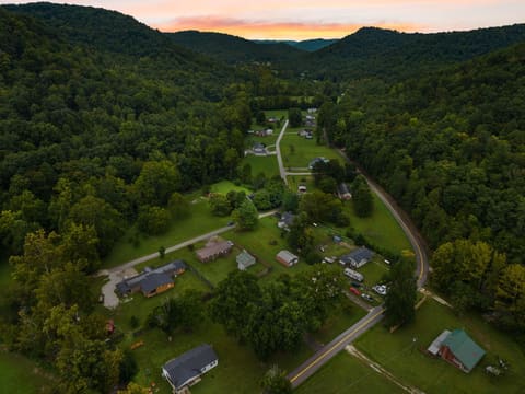 333 Sycamore Road, Stanton, KY 40380 — photo 2