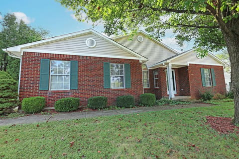 1841 Haverwood Park, Lexington, KY 40514 — photo 2