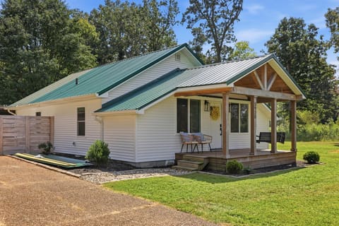 5920 Metropolis Lake Road, West Paducah, KY 42086 — photo 2