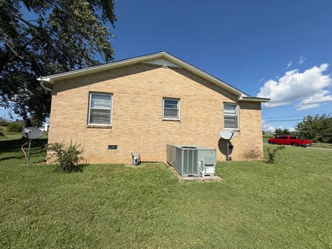 123 S 1st Street, Mayfield, KY 42066 — photo 5