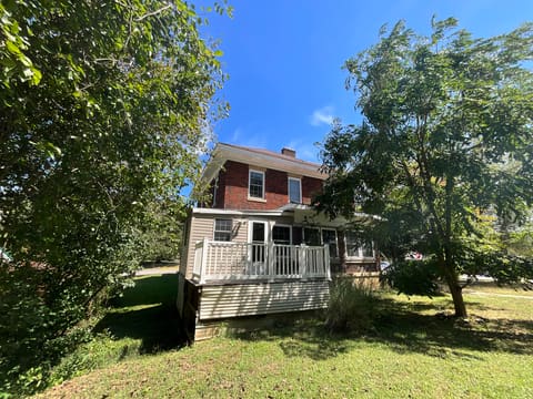 152 S Central Avenue, Somerset, KY 42501 — photo 2