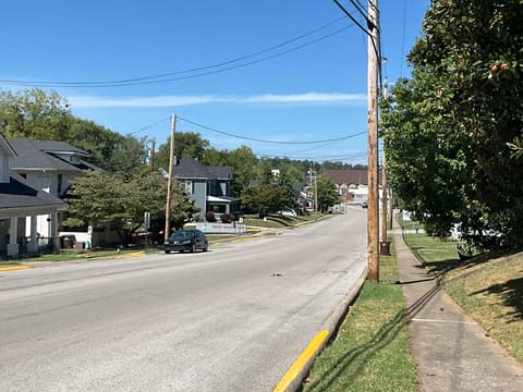 152 S Central Avenue, Somerset, KY 42501 — photo 3