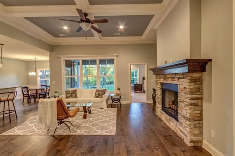 135 Westwoods Drive, Georgetown, KY 40324 — photo 4