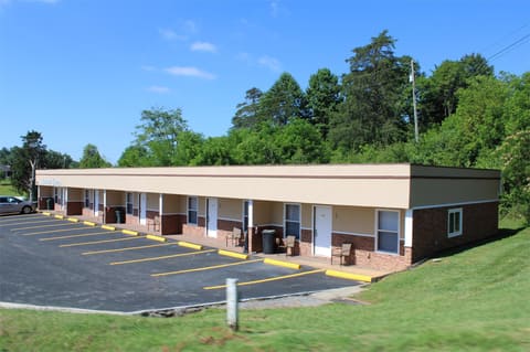 1655 KY-92, Jamestown, KY 42629 — photo 3