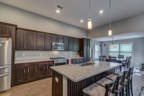 268 Harbor Village Drive, Georgetown, KY 40324 — photo 4