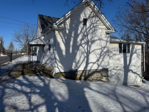 1604 Alton Road, Lawrenceburg, KY 40342 — photo 3