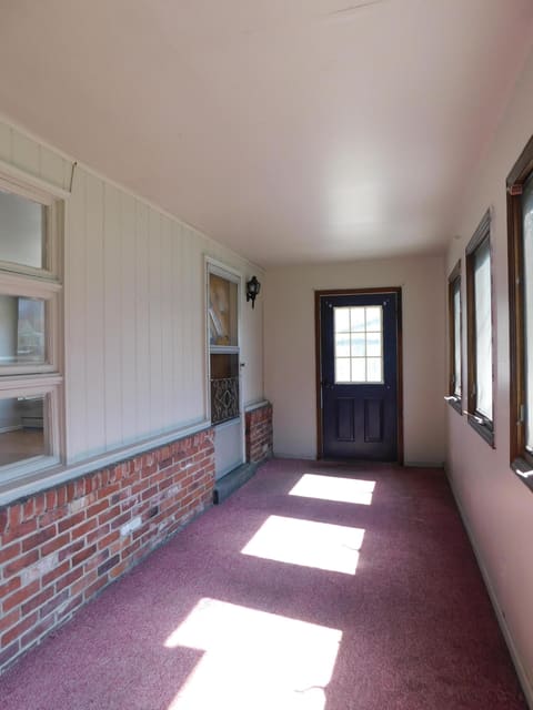 101 Dizney, Evarts, KY 40828 — photo 5