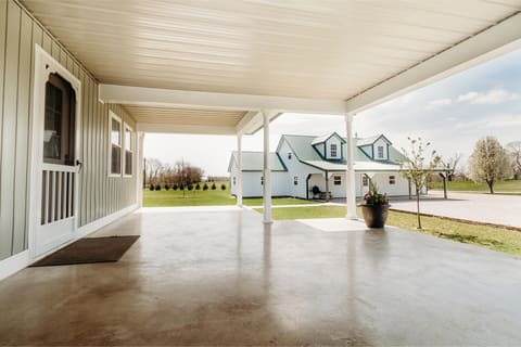 4241 Kendall Springs Road, Owingsville, KY 40360 — photo 3