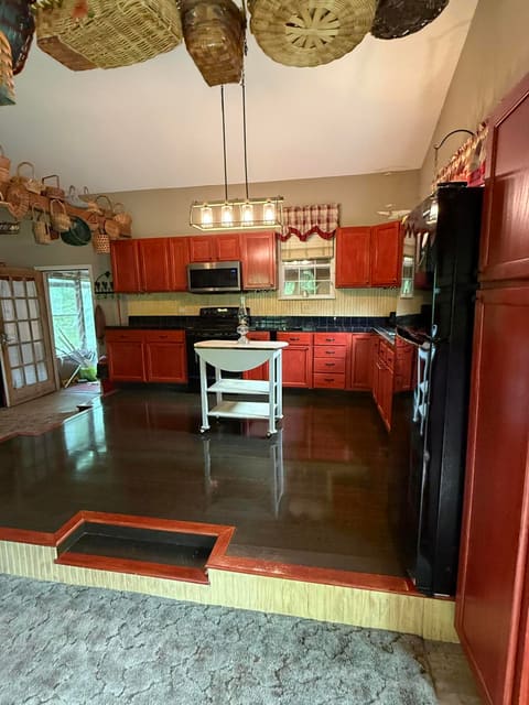 235 Elkview Road, Somerset, KY 42501 — photo 3