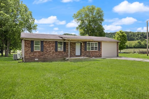 3947 Greenmount Bond Rd. Road, London, KY 40741 — photo 2