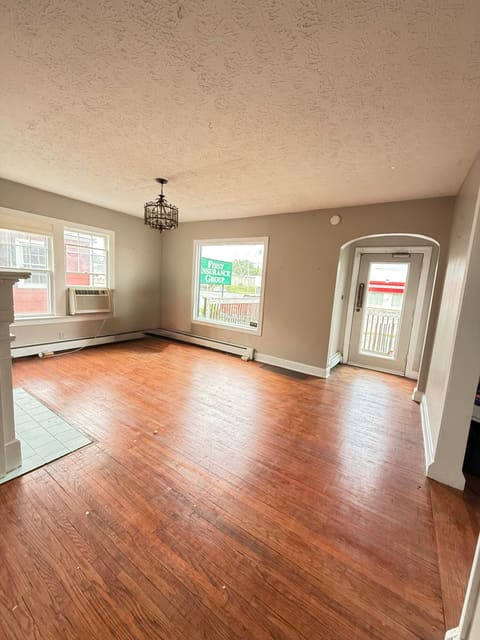 813 S 4th Street, Danville, KY 40422 — photo 4