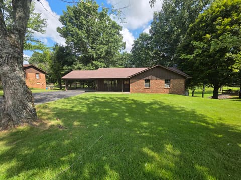 1006 Rainbow Drive, Albany, KY 42602 — photo 5