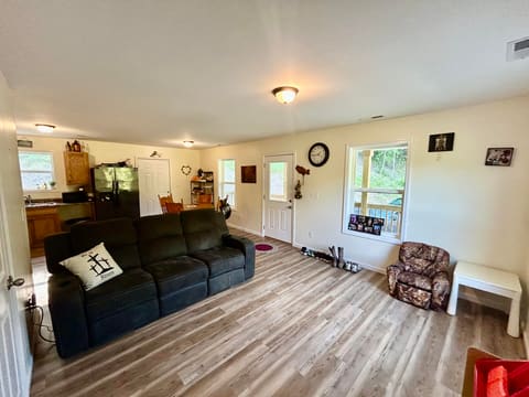 260 Bethesda Mission Road, Campton, KY 41301 — photo 4