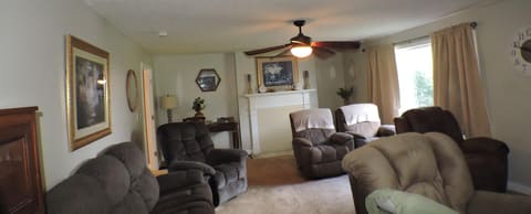 463 E High Street, Owingsville, KY 40360 — photo 4